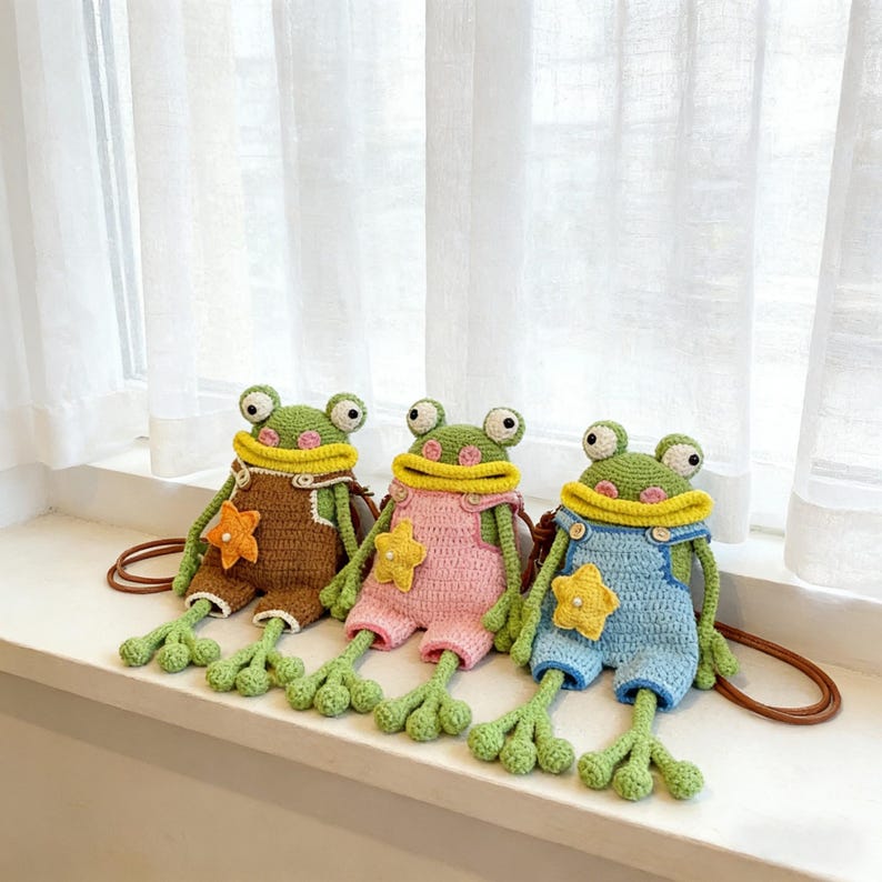 Crochet Frog Crossbody Bag, Handmade Frog Shoulder Purse, Cute Frog Bag for Women & Girls, Frog Plush Bag, Unique Gift